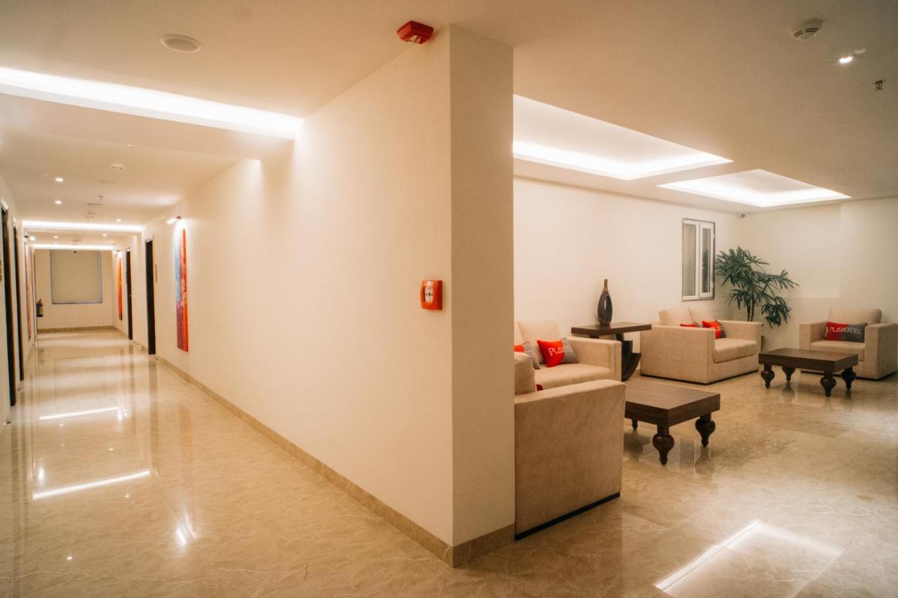 Playotel Premier Vijay Nagar Индор Екстериор снимка