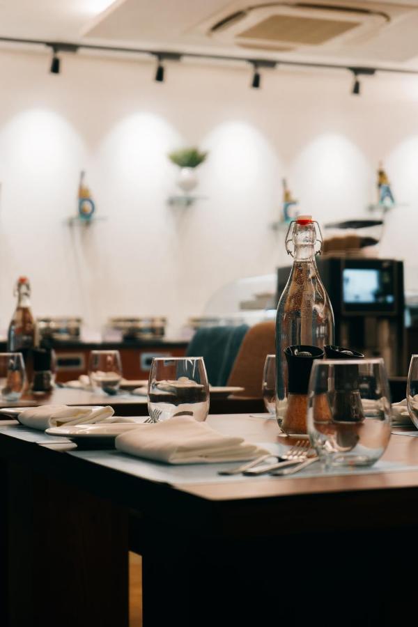 Playotel Premier Vijay Nagar Индор Екстериор снимка