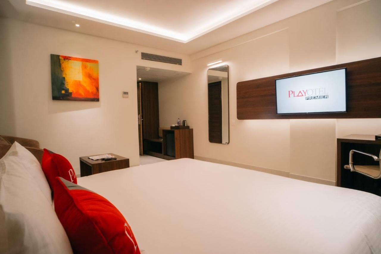 Playotel Premier Vijay Nagar Индор Екстериор снимка