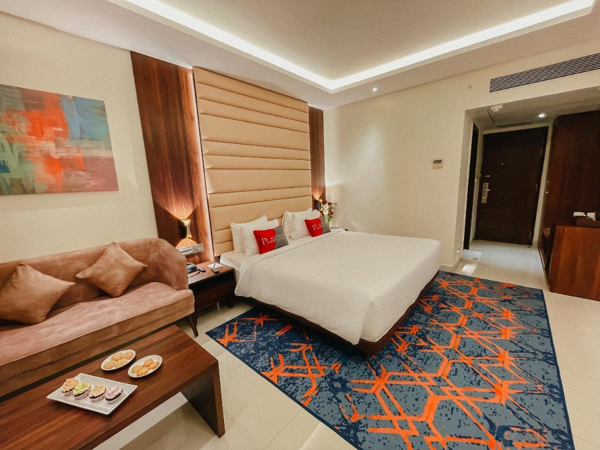 Playotel Premier Vijay Nagar Индор Екстериор снимка